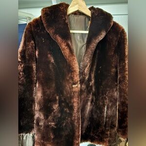 ❌LAST WEEK/COAT SALE: Vtg Mouton Lamb Fur Coat/Jacket. See Measurements